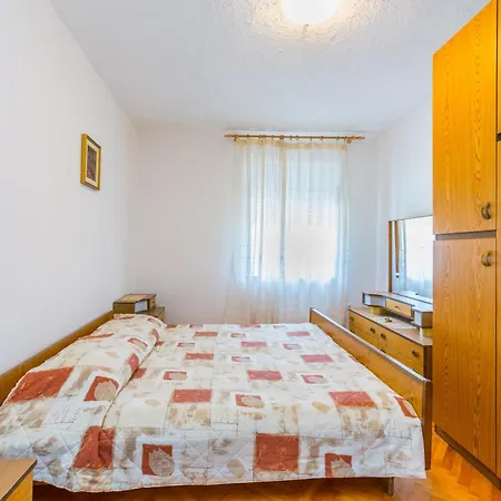 Miranda - Veliki First Floor - Mpolo Medulin