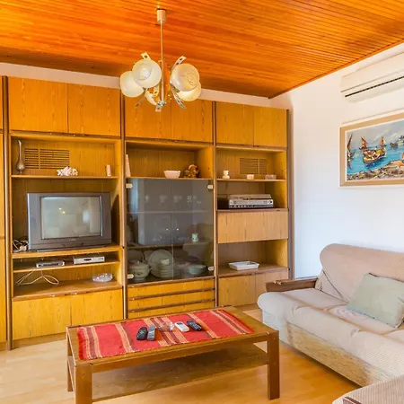 Miranda - Veliki First Floor - Mpolo Apartman